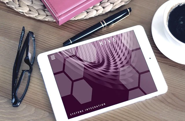 Landing page pod jedną usługę — dlaczego konwertuje lepiej niż strona ogólna